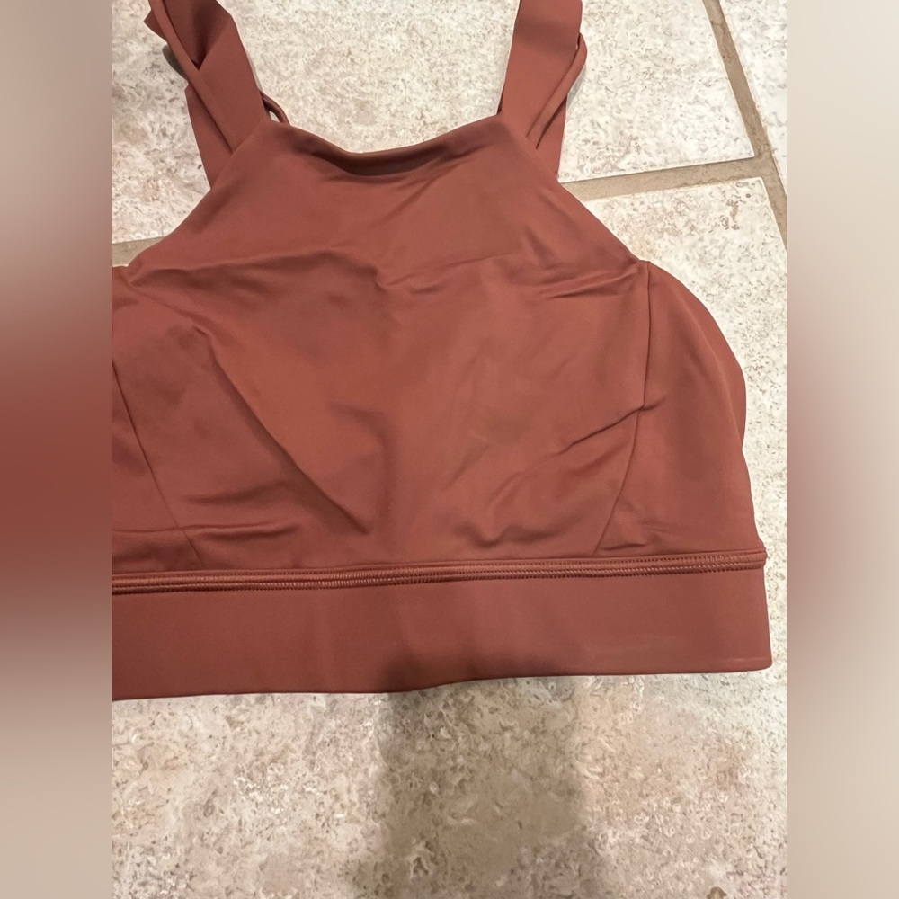 Lululemon bra - Picture 2 of 6